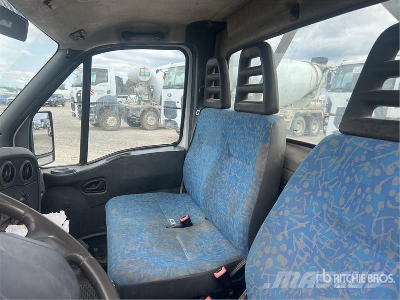 Iveco 29L9 Flatbed Truck Flatbed/Dropside trucks