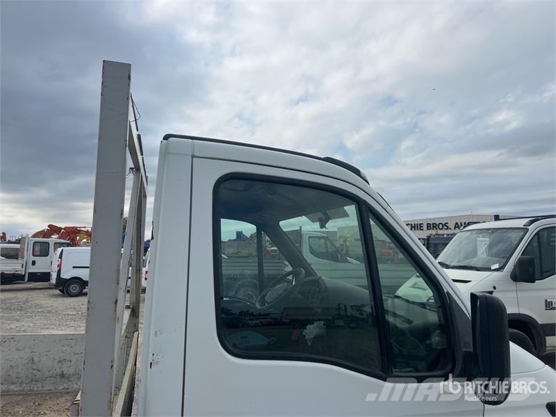 Iveco 29L9 Flatbed Truck Flatbed/Dropside trucks
