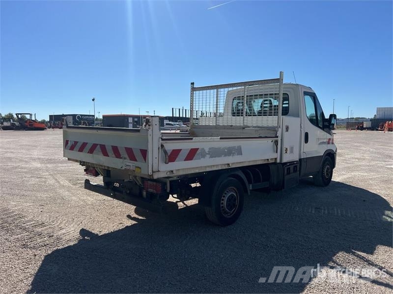 Iveco 35-12 Camion Benne Dump Truck Savivarčių priekabų vilkikai