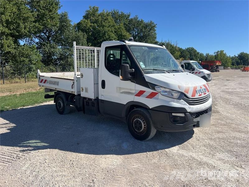 Iveco 35-12 Camion Benne Dump Truck Savivarčių priekabų vilkikai