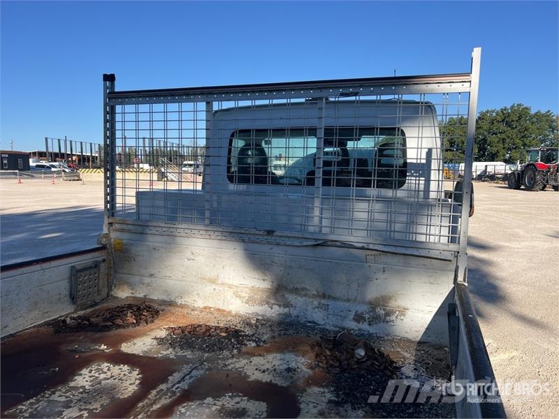 Iveco 35-12 Camion Benne Dump Truck Savivarčių priekabų vilkikai