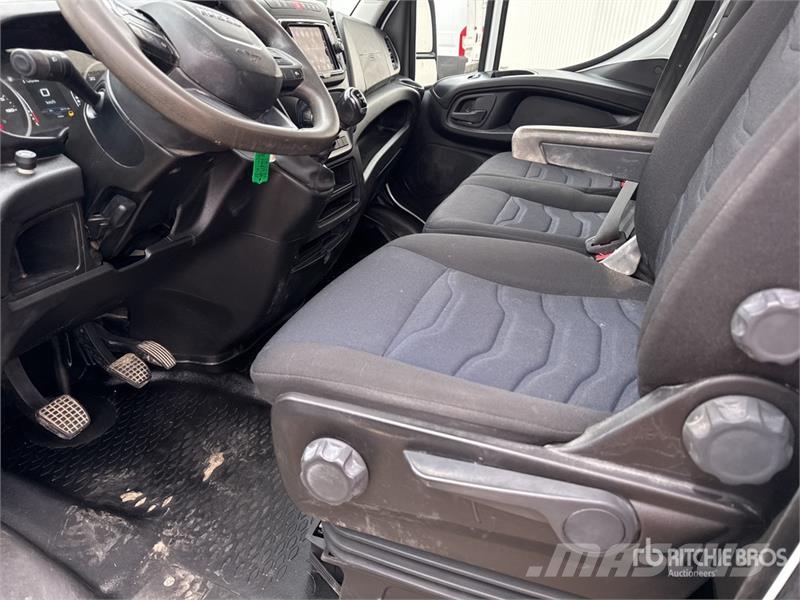 Iveco 35-160 4x2 Camion Benne Dump Truck شاحنات قلابة