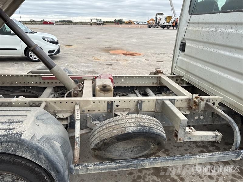 Iveco 35-160 4x2 Camion Benne Dump Truck شاحنات قلابة