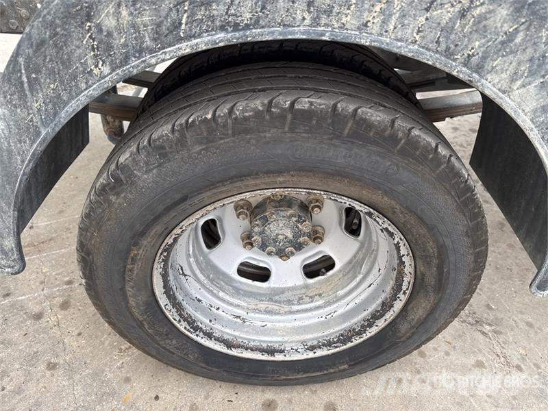 Iveco 35-160 4x2 Camion Benne Dump Truck شاحنات قلابة