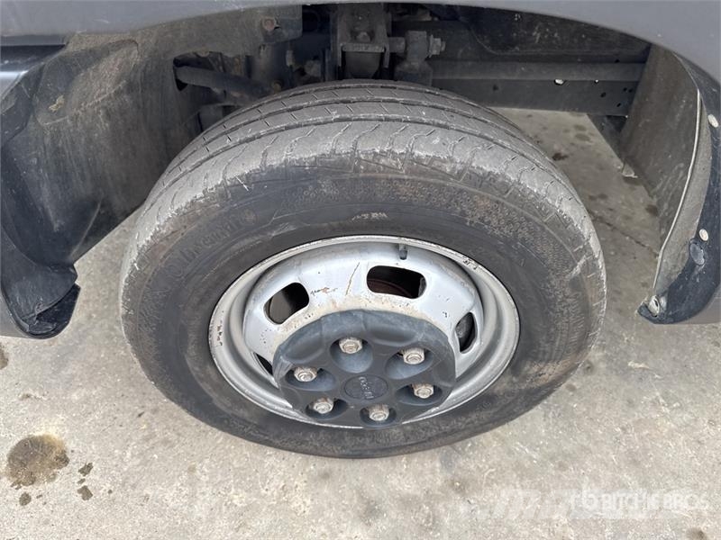 Iveco 35-160 4x2 Camion Benne Dump Truck شاحنات قلابة