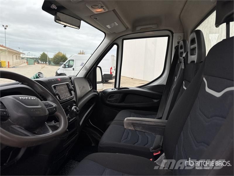 Iveco 35-160 4x2 Camion Benne Dump Truck شاحنات قلابة