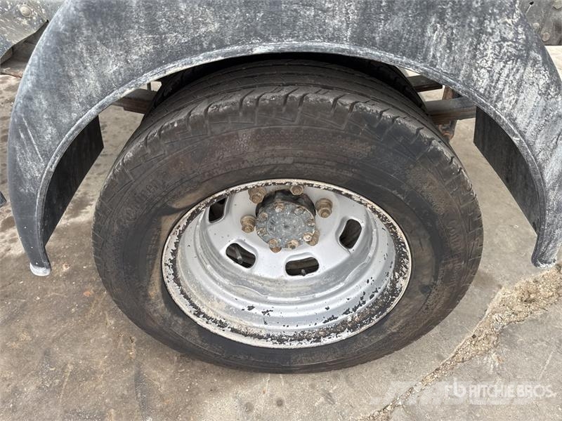Iveco 35-160 4x2 Camion Benne Dump Truck شاحنات قلابة