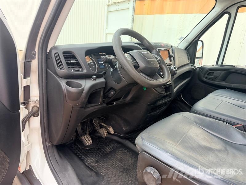 Iveco 35-160 Camion Benne Dump Truck Camion benne