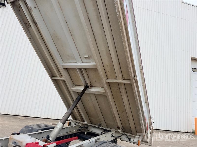 Iveco 35-160 Camion Benne Dump Truck Camion benne