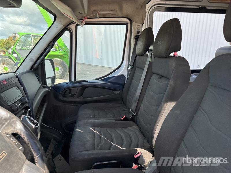 Iveco 35-160 Hi Matic Vans Cargo Van 패널 화물차