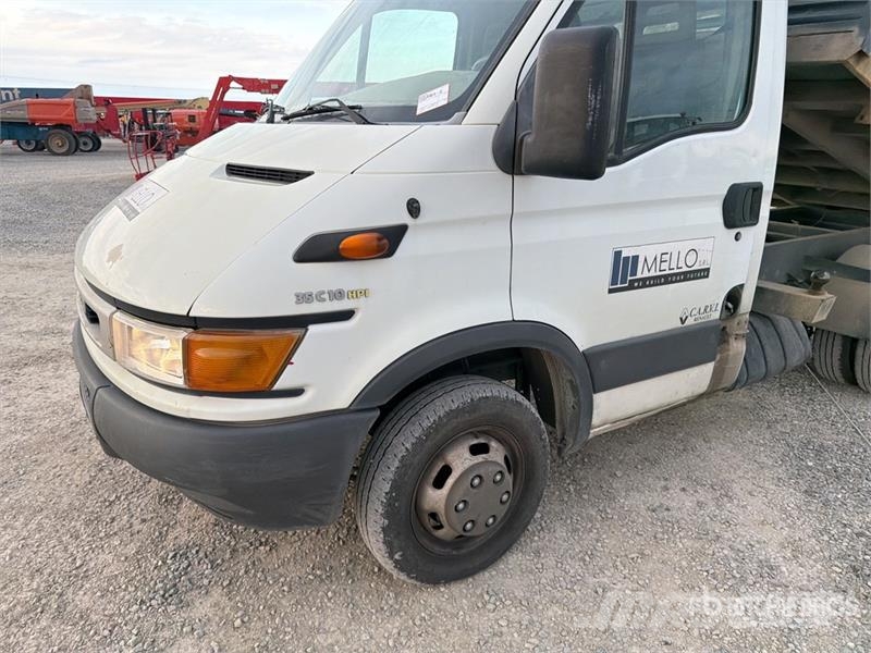 Iveco 35A Dump Truck Kiper tovornjaki