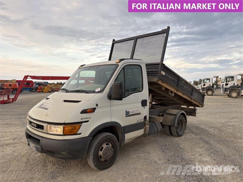 Iveco 35A Dump Truck 傾卸式卡車