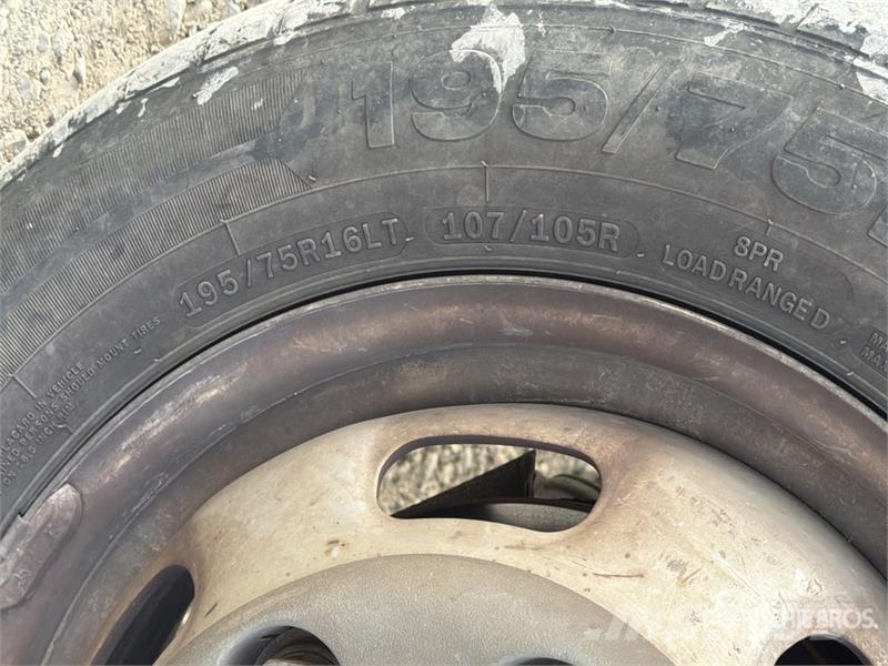 Iveco 35A Dump Truck Kiper tovornjaki
