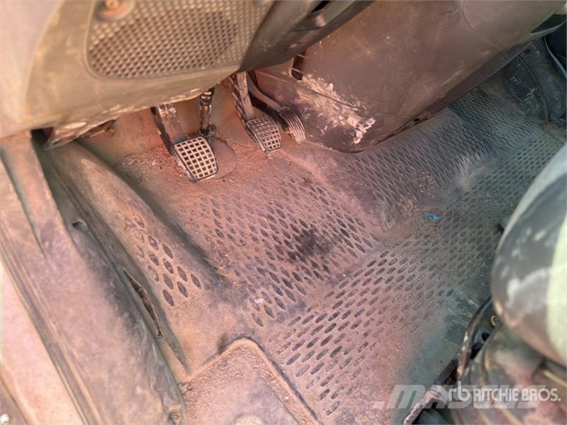 Iveco 35C11 4x2 Camion Benne Dump Truck (Inoperable) Autobasculanta