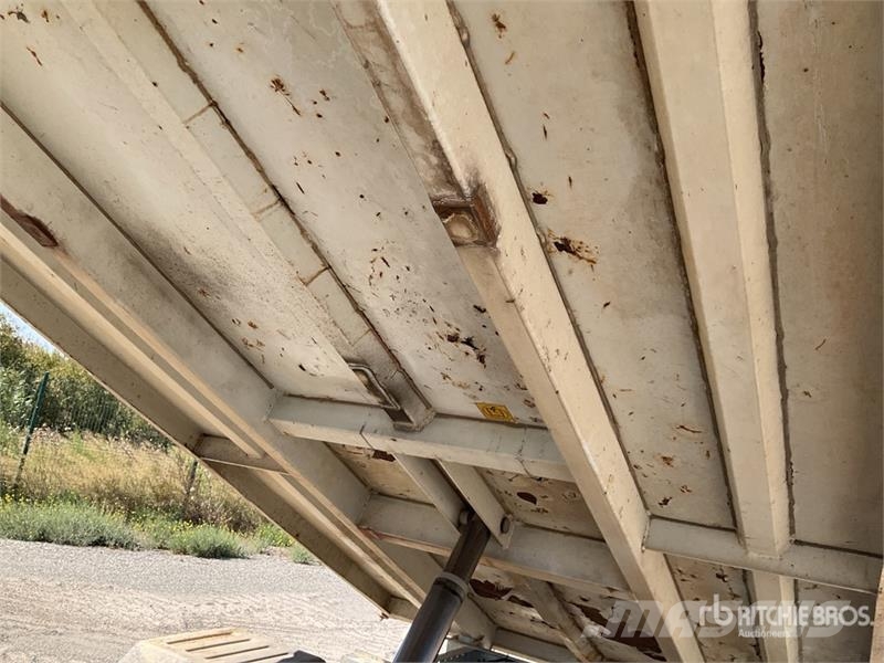 Iveco 35C11 Camion Benne Dump Truck Caminhões basculantes