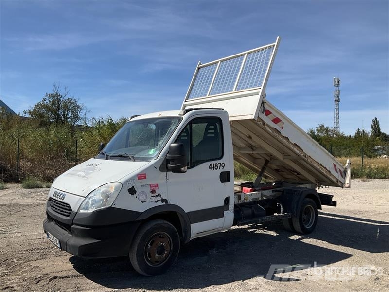 Iveco 35C11 Camion Benne Dump Truck Caminhões basculantes
