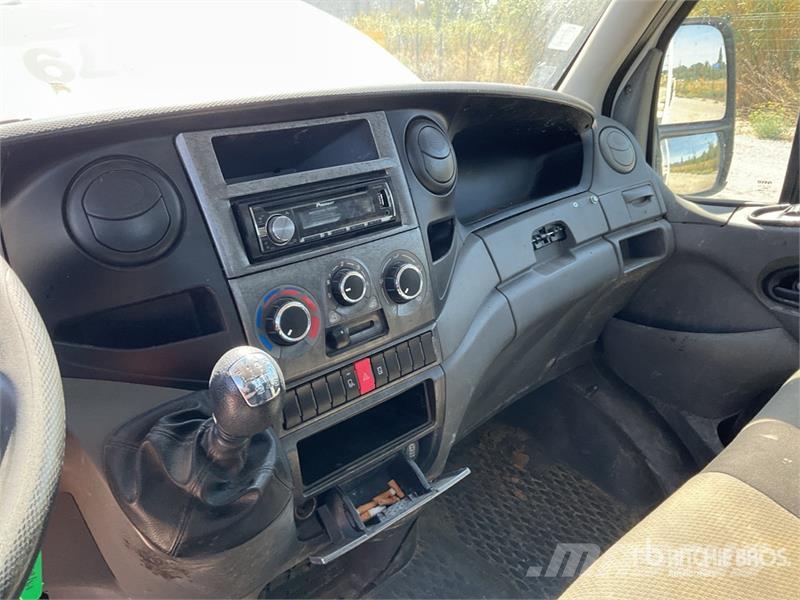 Iveco 35C11 Camion Benne Dump Truck Caminhões basculantes
