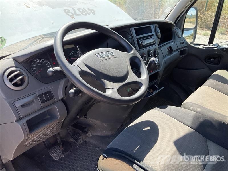 Iveco 35C11 Camion Benne Dump Truck Caminhões basculantes