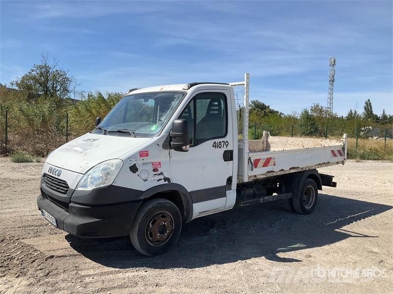 Iveco 35C11 Camion Benne Dump Truck Caminhões basculantes