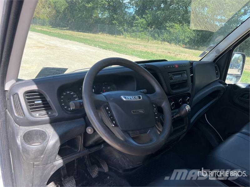 Iveco 35C12 Camion Benne Dump Truck Kallurid