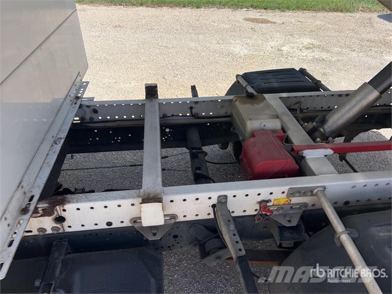 Iveco 35C12 Camion Benne Dump Truck Kallurid