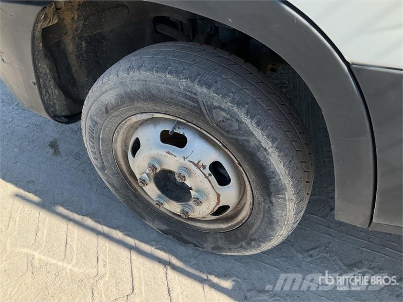 Iveco 35C14 4x2 Camion Benne Dump Truck (Inoperable) شاحنات قلابة