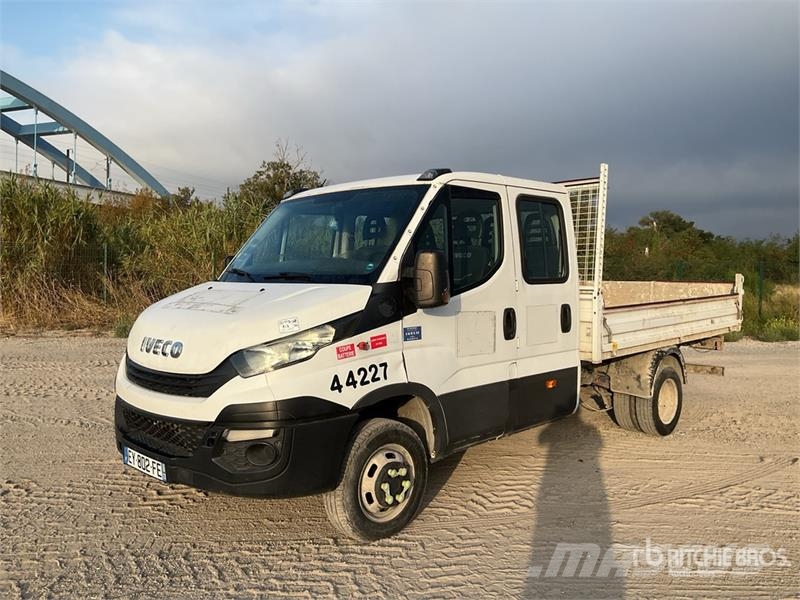 Iveco 35C14 4x2 Crew Cab Camion Benne Double Cabine Dump Camion benne