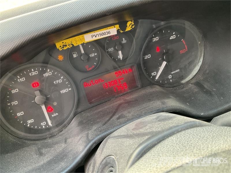 Iveco 35C14 4x2 Crew Cab Camion Benne Double Cabine Dump Camion benne