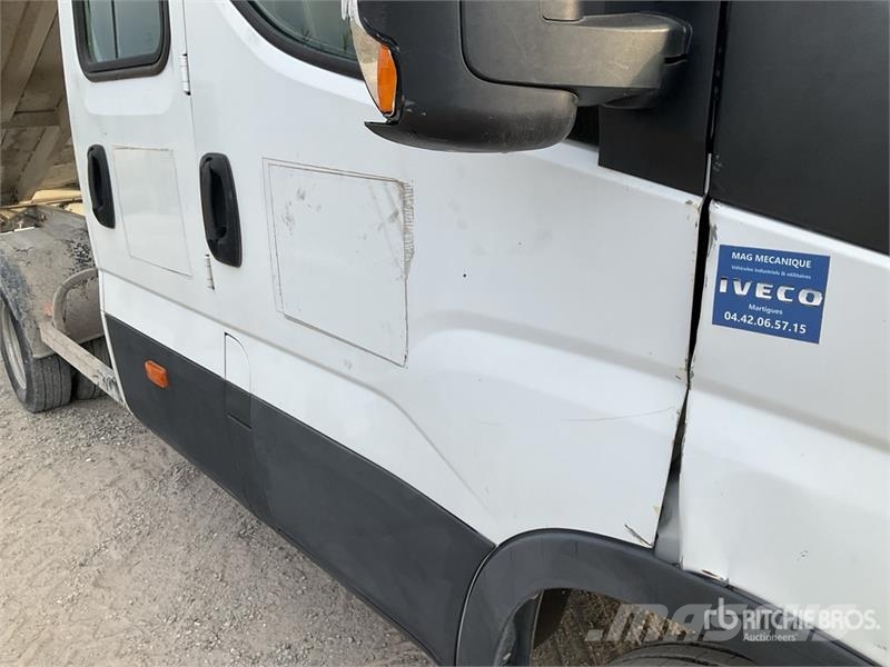Iveco 35C14 4x2 Crew Cab Camion Benne Double Cabine Dump Camion benne