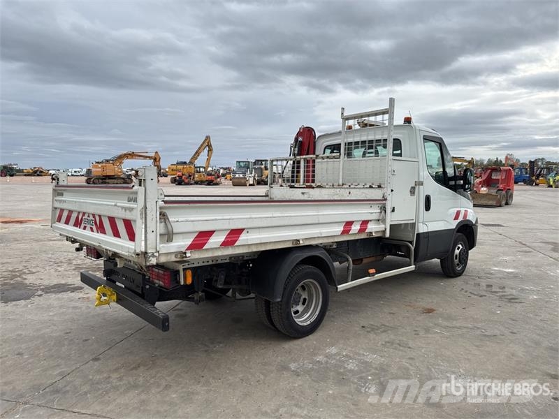 Iveco 35C14 Camion Benne Dump Truck Camion benne