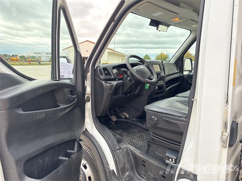 Iveco 35C14 Camion Benne Dump Truck Camion benne