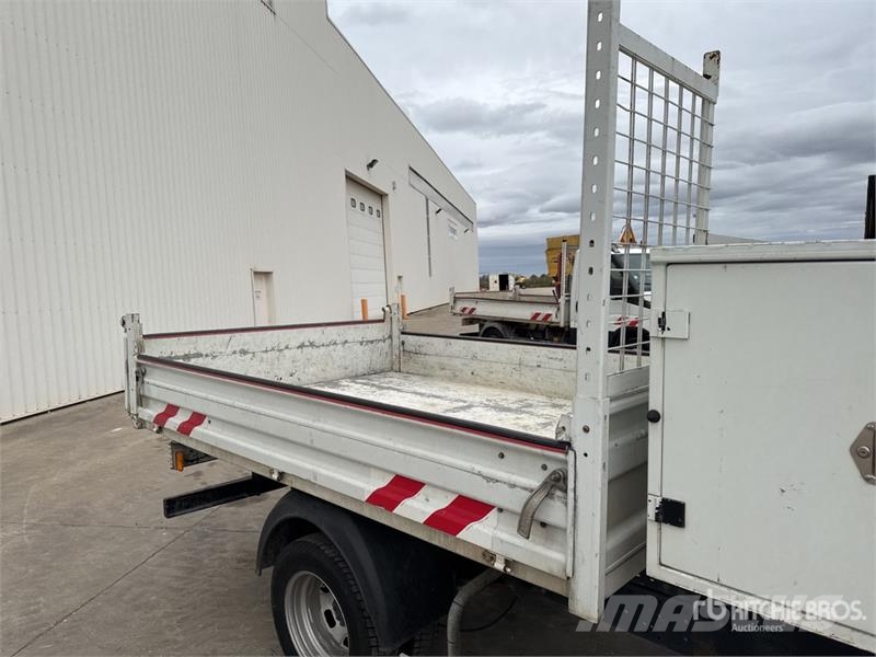 Iveco 35C14 Camion Benne Dump Truck Camion benne