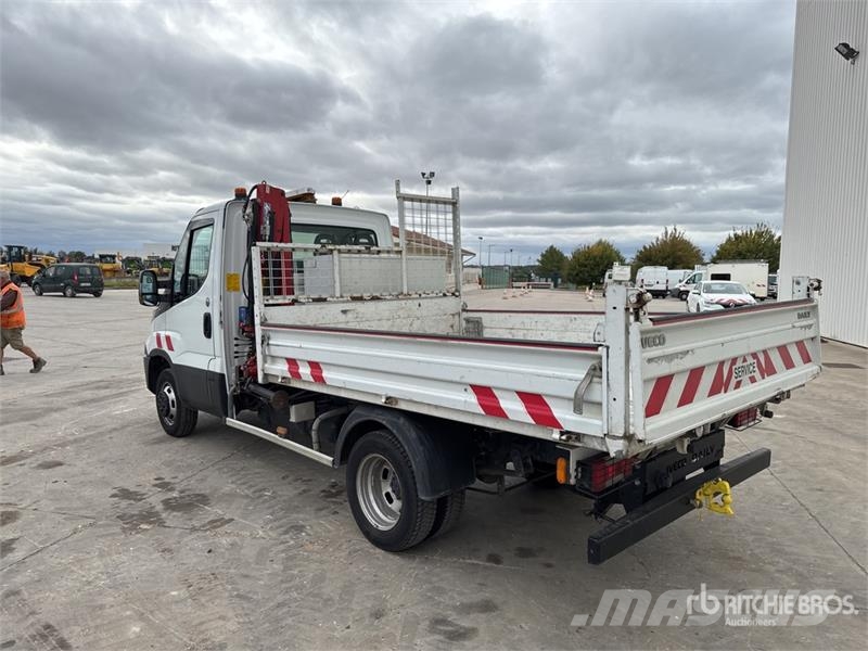 Iveco 35C14 Camion Benne Dump Truck Camion benne