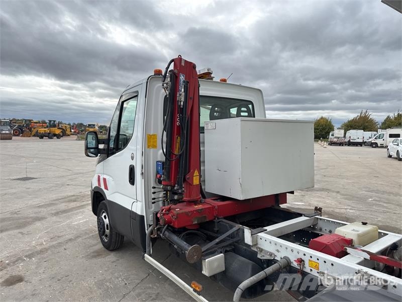 Iveco 35C14 Camion Benne Dump Truck Camion benne