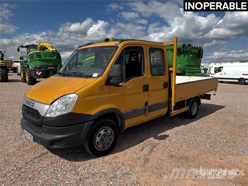 Iveco 35C15 4x2 Camion Plateau Flatbed Truck (Inoperable Platformos/ Pakrovimas iš šono