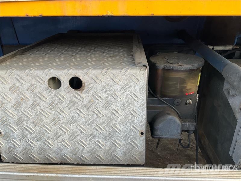 Iveco 450 6x4 Vacuum Excavator Truck Combi / vacuum trucks