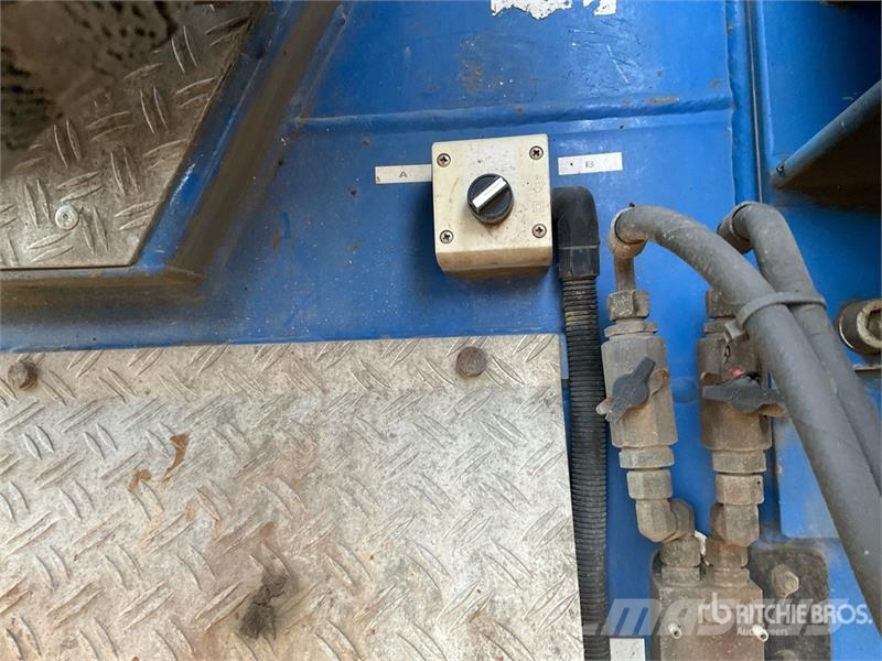 Iveco 450 6x4 Vacuum Excavator Truck Combi / vacuum trucks