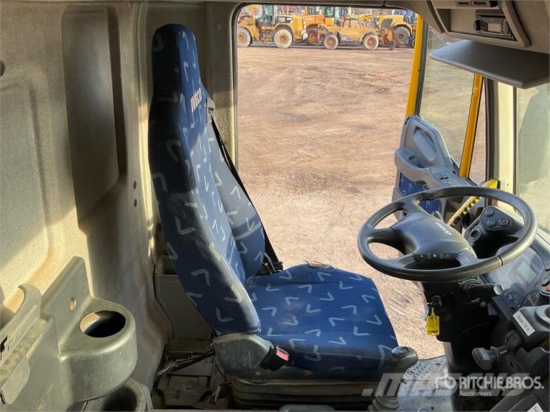 Iveco 450 6x4 Vacuum Excavator Truck Combi / vacuum trucks