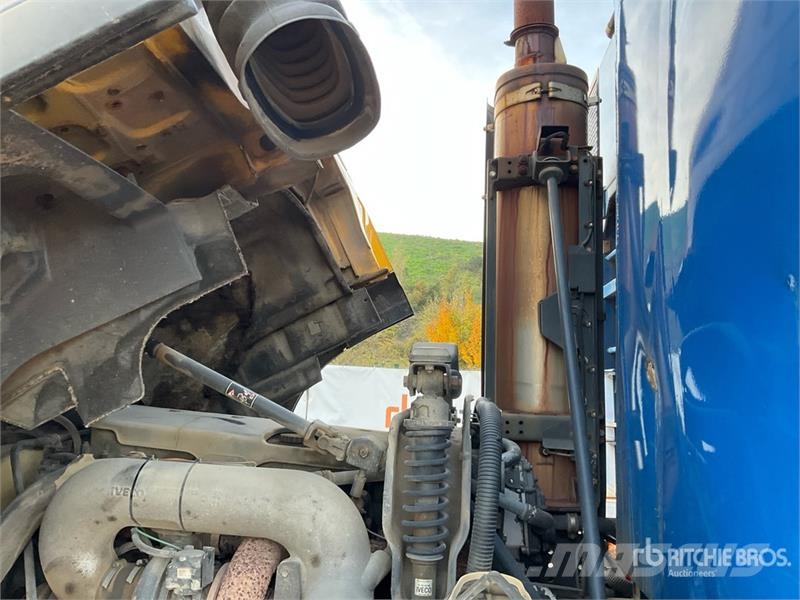 Iveco 450 6x4 Vacuum Excavator Truck Combi / vacuum trucks