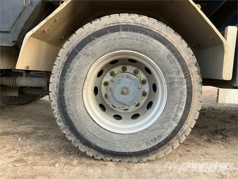 Iveco 450 6x4 Vacuum Excavator Truck Combi / vacuum trucks