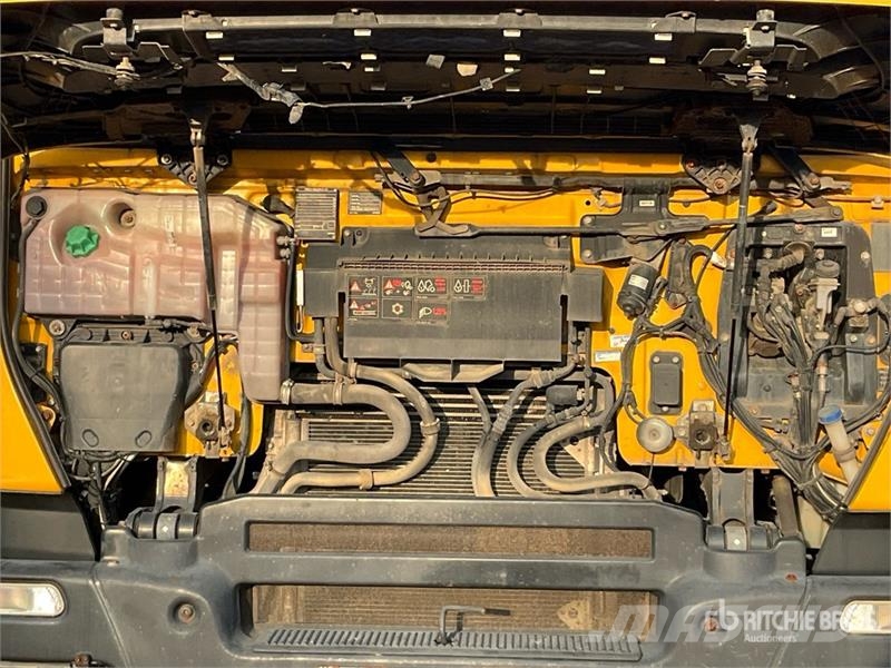 Iveco 450 6x4 Vacuum Excavator Truck Combi / vacuum trucks