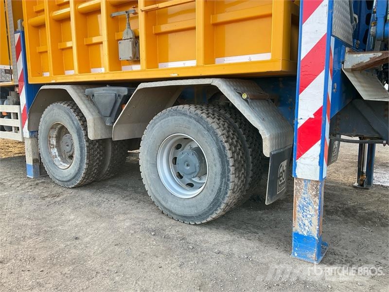 Iveco 450 6x4 Vacuum Excavator Truck Combi / vacuum trucks