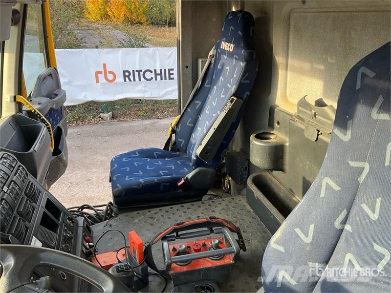 Iveco 450 6x4 Vacuum Excavator Truck Combi / vacuum trucks
