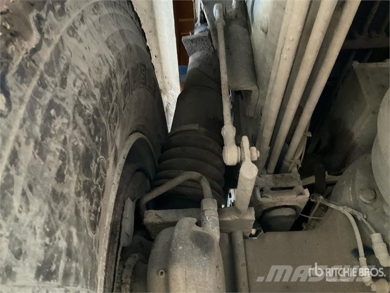 Iveco 450 6x4 Vacuum Excavator Truck Combi / vacuum trucks