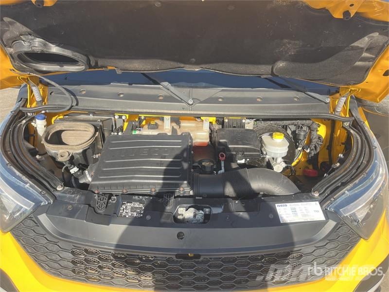 Iveco 50 C17 4x2 Service Truck Комбинированные дорожные машины