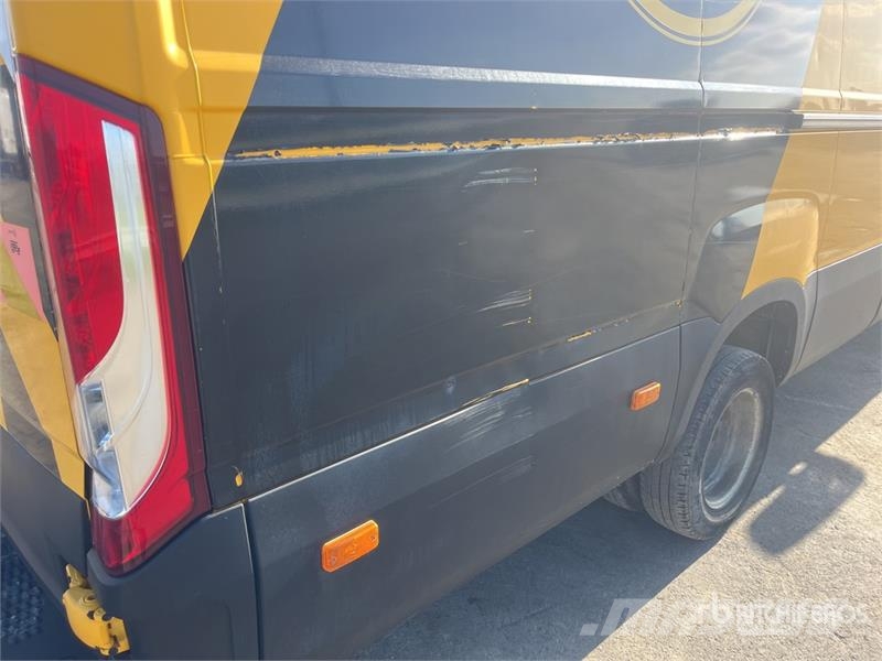 Iveco 50 C17 4x2 Service Truck Комбинированные дорожные машины