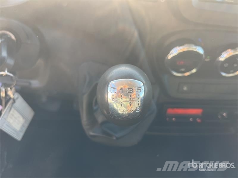 Iveco 50C17 4x2 Service Truck Δημοτικά οχήματα/Οχήματα γενικής χρήσης