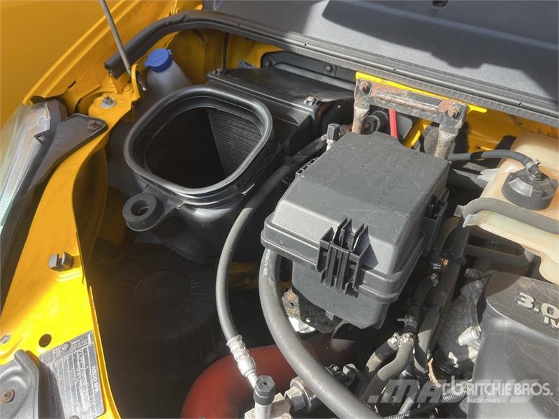 Iveco 50C35 4x2 Service Truck (Inoperable) Комбинированные дорожные машины