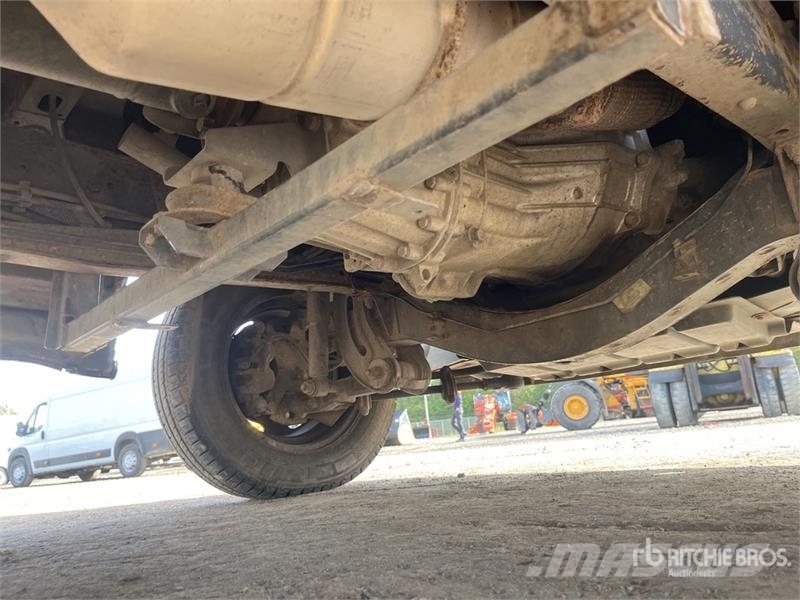 Iveco 50C35 4x2 Service Truck (Inoperable) Комбинированные дорожные машины