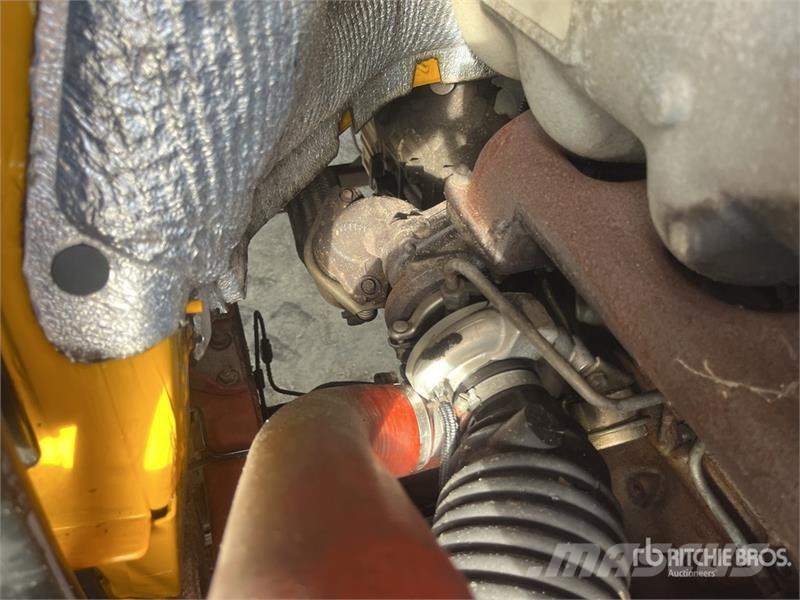 Iveco 50C35 4x2 Service Truck (Inoperable) Комбинированные дорожные машины